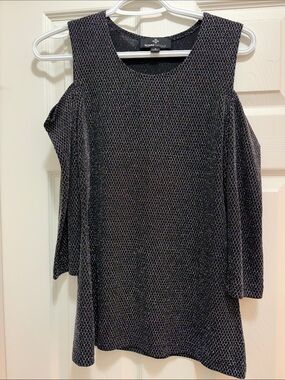 Ronni Nicole Black Metallic Cold-Shoulder Knit Top
